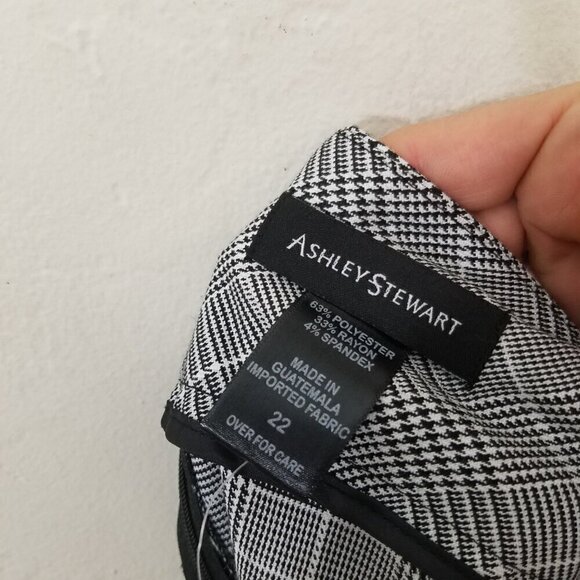 NWT Ashley Stewart Plaid Skirts Size 22 - Picture 6 of 6